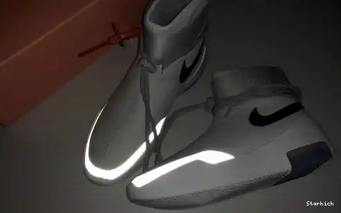 Nike Air Bone Light AT9915-002 1 Black God of  SA  Fear 0511